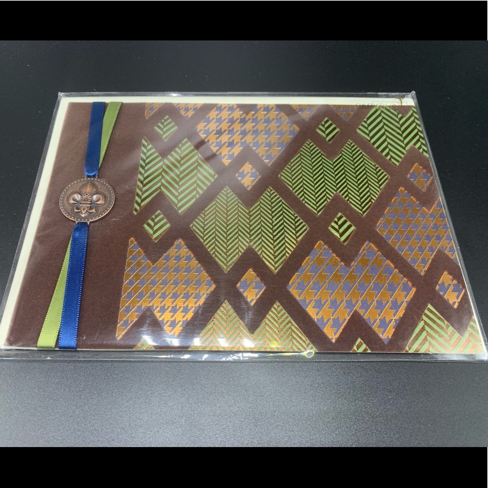 ⚡️5/$30⚡️Papyrus chevron & medallion, FD card